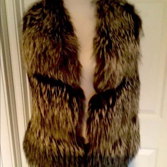 Salvatore Ferragamo y REAL FUR, DYED FOX FUR size M Italian 42 . - Picture 9 of 15